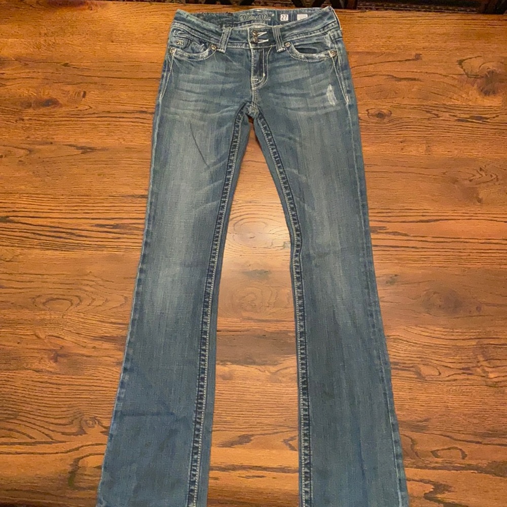Size 27 Miss Me jeans